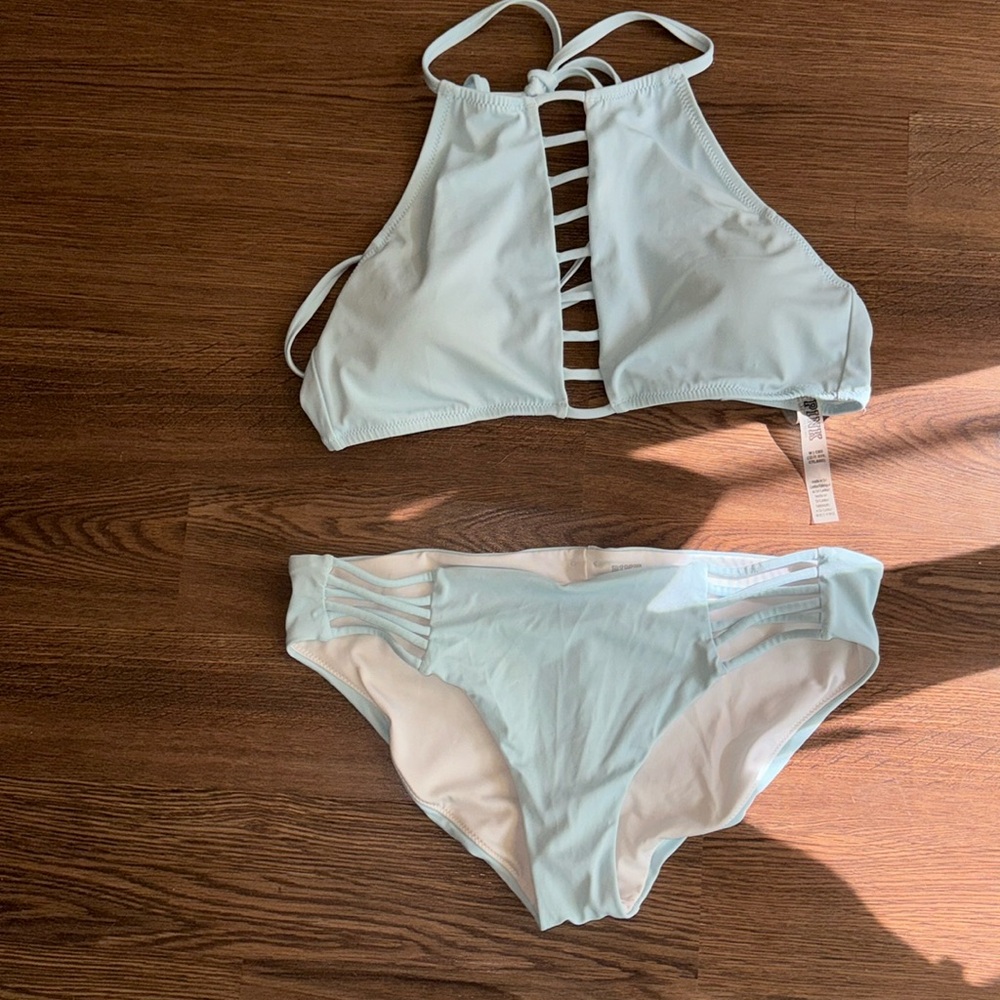 Pink lattice front 2 piece swimsuit